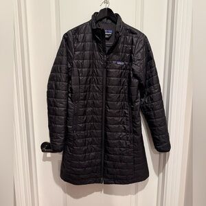 Patagonia Women's Black Sweater Parka